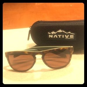 Native Sanitas Sunglasses